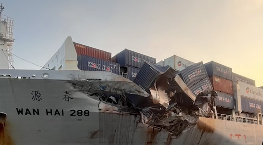 Collision in Vietnam causes damage to two boxships.png