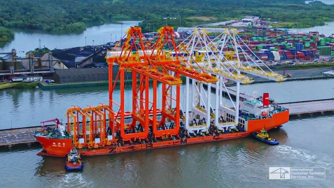 Puerto Aguadulce gains new mega cranes