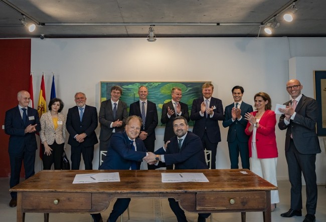 Ports of Bilbao and Amsterdam work on hydrogen corridor Ports of Bilbao and Amsterdam work on hydrogen corridor